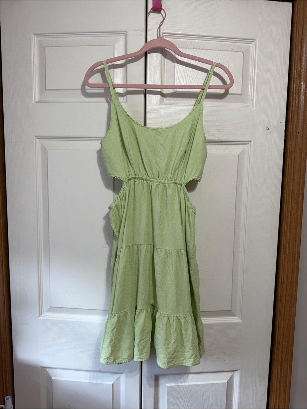 NWT Serra Light Green Spaghetti Strap Cutout Tiered Mini Dress
